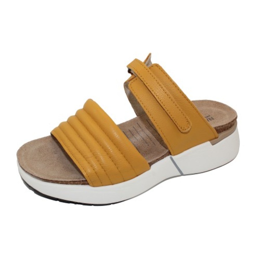 Women'S Naot Platforms | Naot Women'S Vesta In Marigold Leather