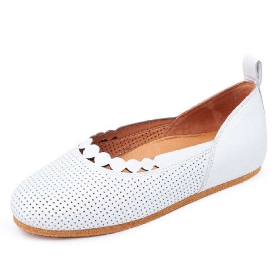 Women'S Yes Brand Shoes Platforms | Yes Brand Shoes Women'S Carly In White Perf Capri Kid Leather