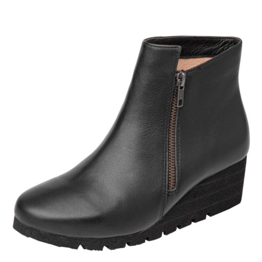 Women'S Yes Brand Shoes Boots & Booties | Yes Brand Shoes Women'S Ladonna In Black James Dean Leather