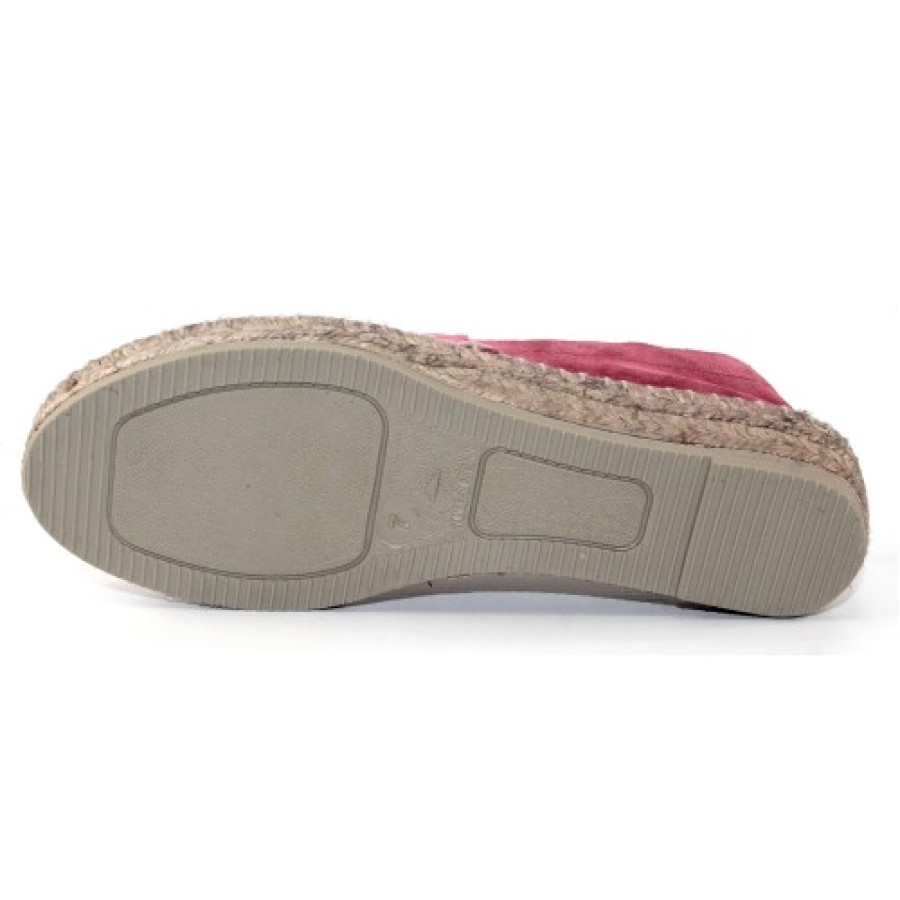 Women'S Andre Assous Wedges | Andre Assous Women'S Caroline In Raspberry Suede