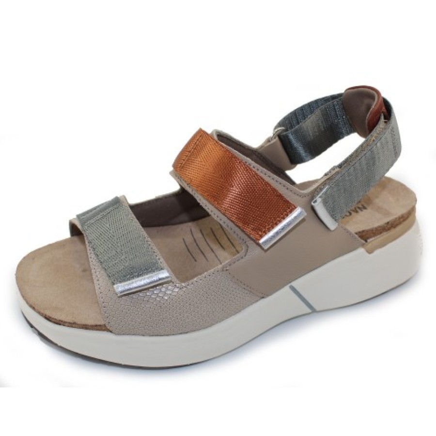 Women'S Naot Footbed | Naot Women'S Odyssey In Beige Lizard/Soft Beige/Chestnut/Silver Leather