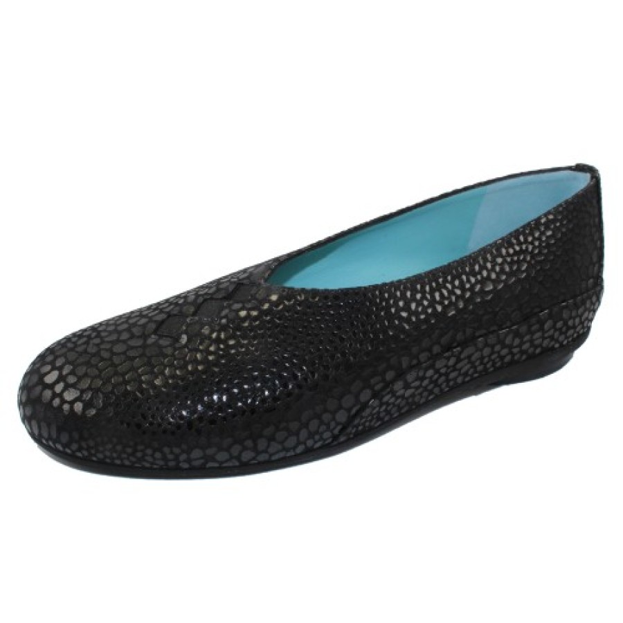 Women'S Thierry Rabotin Slip Ons | Thierry Rabotin Women'S Grace In Black Giraffe Printed Suede