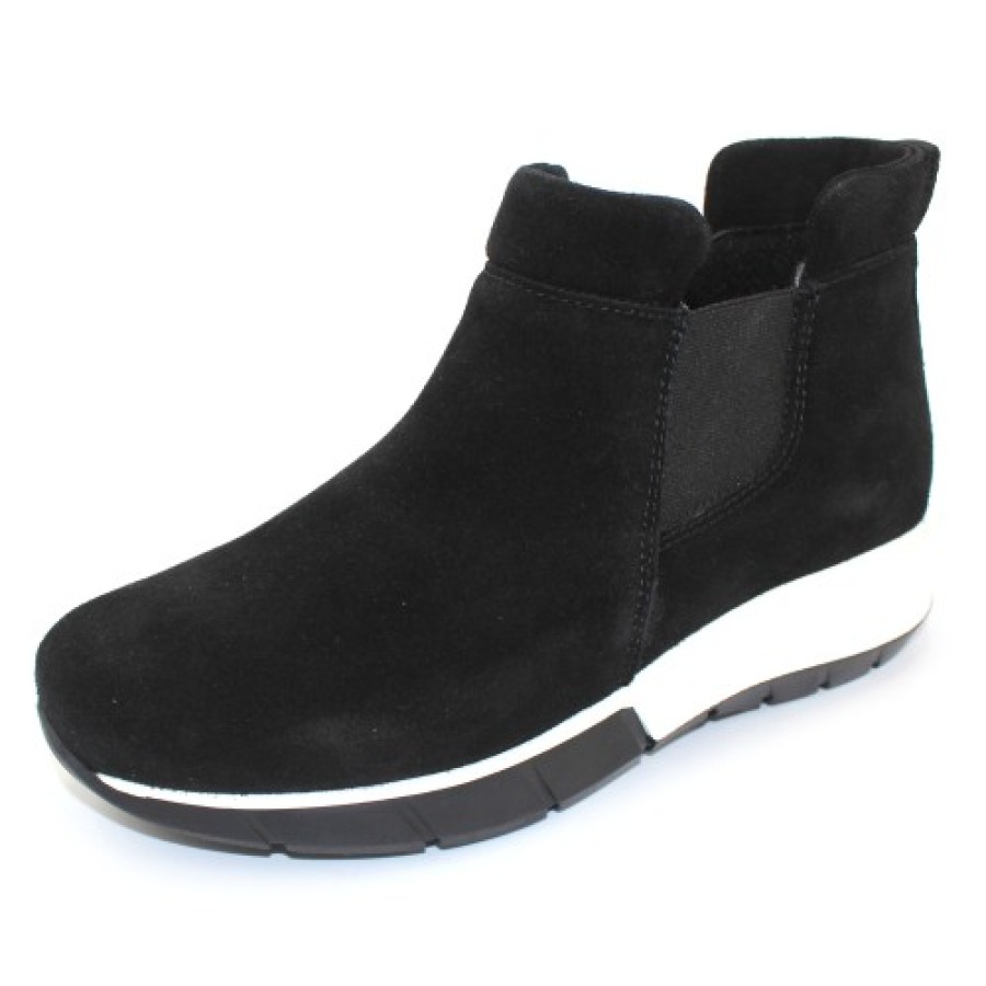 Women'S La Canadienne Wedges | La Canadienne Women'S Nikki In Black Waterproof Suede