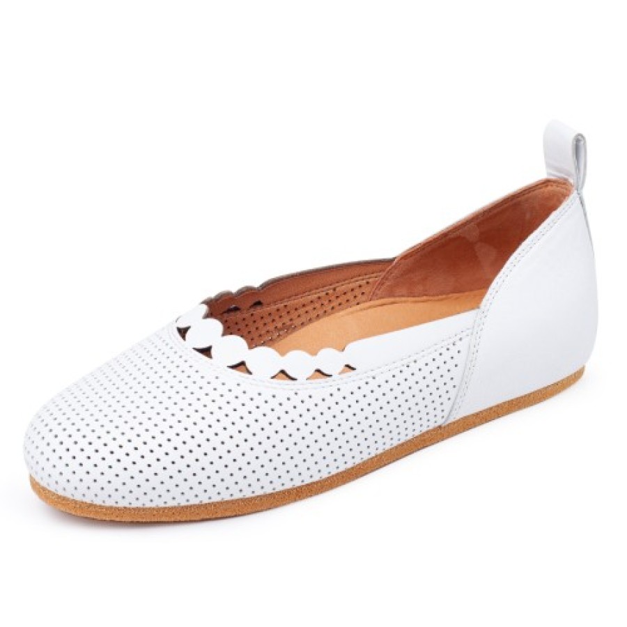 Women'S Yes Brand Shoes Loafers | Yes Brand Shoes Women'S Carly In White Perf Capri Kid Leather